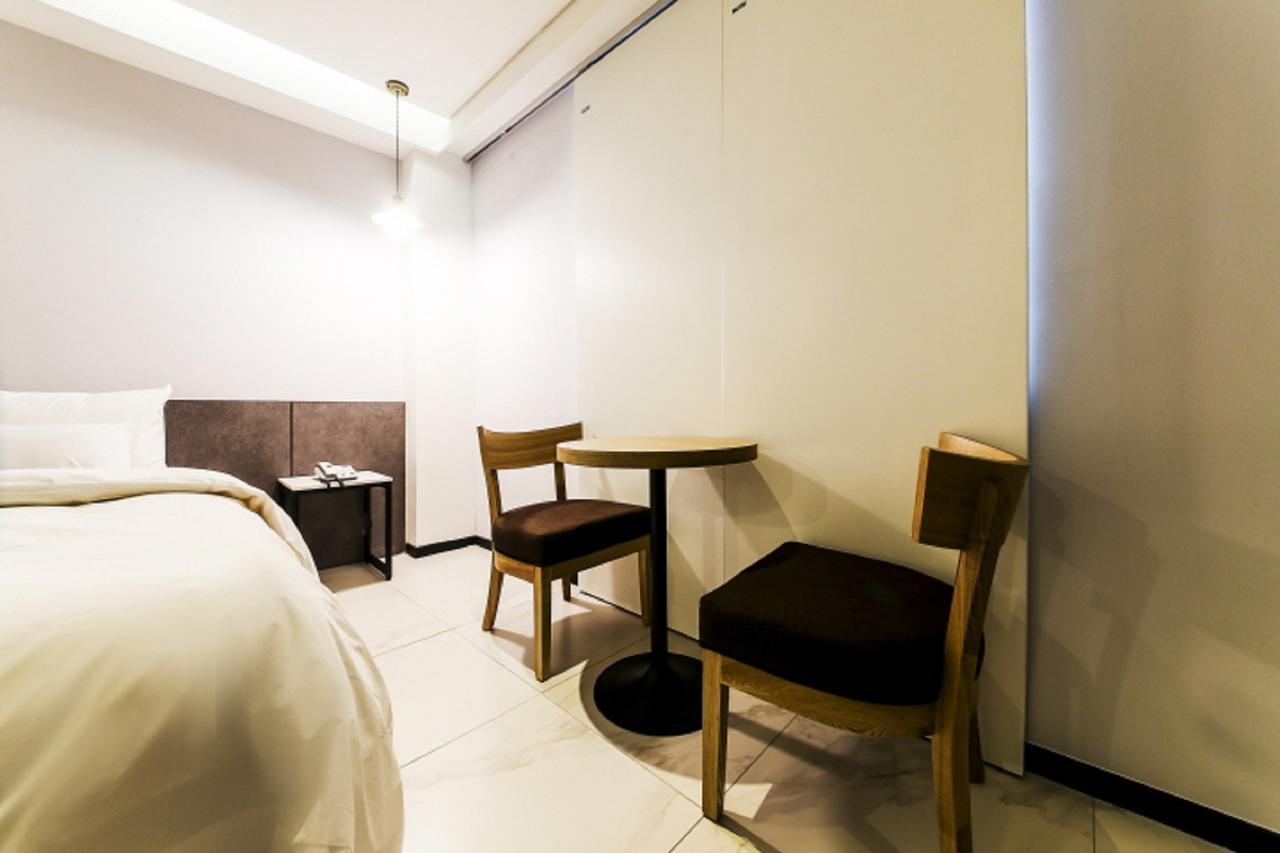 Hotel Cacao Inchon Exteriör bild